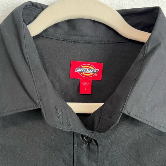 Dickies Black Button Down Shirt - Picture 2 of 4